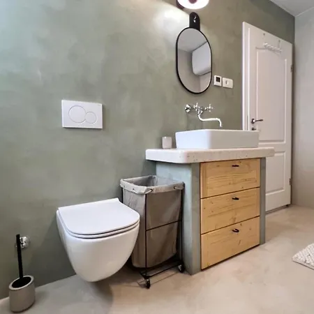 Apartment Forum 2 *